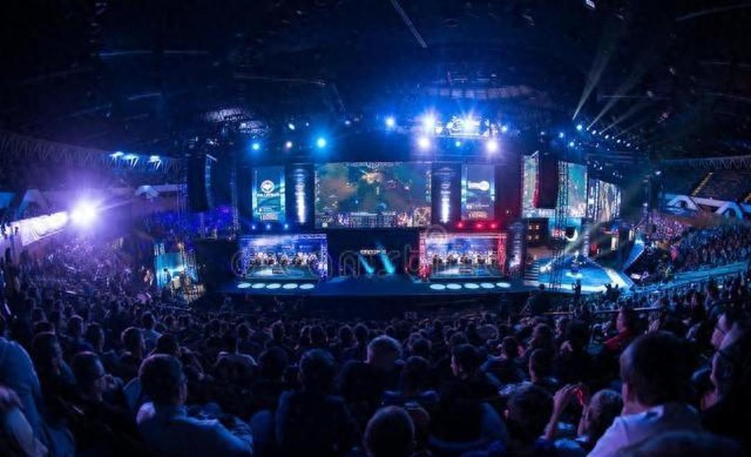 JackeyLove ：FNC下路在成都吃好喝好，好好准备败者组吧